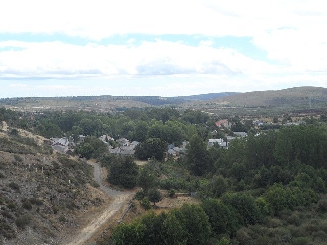 villagaton-desde-el-pantano.jpg